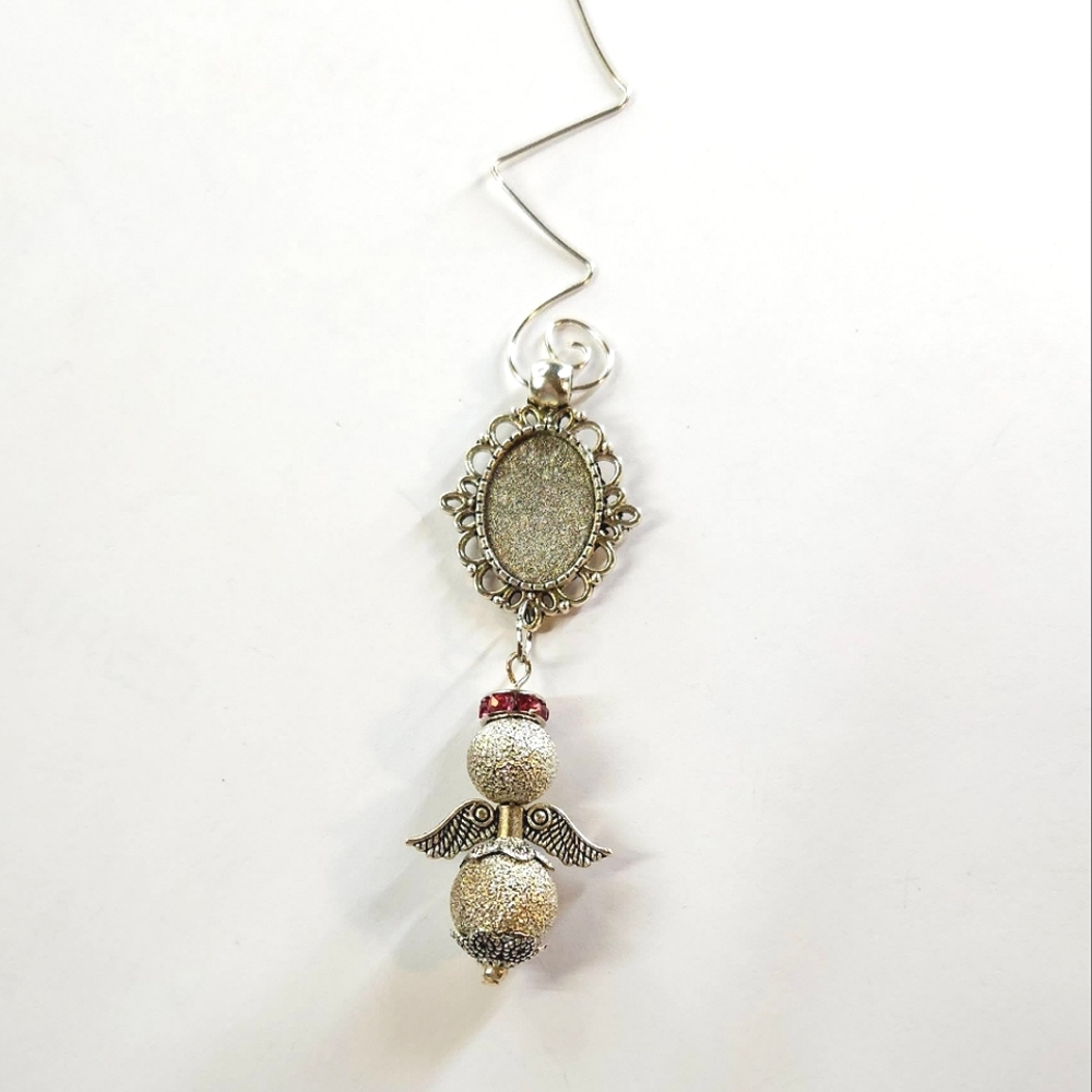 Handmade Beaded Angel & Photo Frame Ornament, Memorial or Wedding Bouquet Charm - Picture 2 of 9